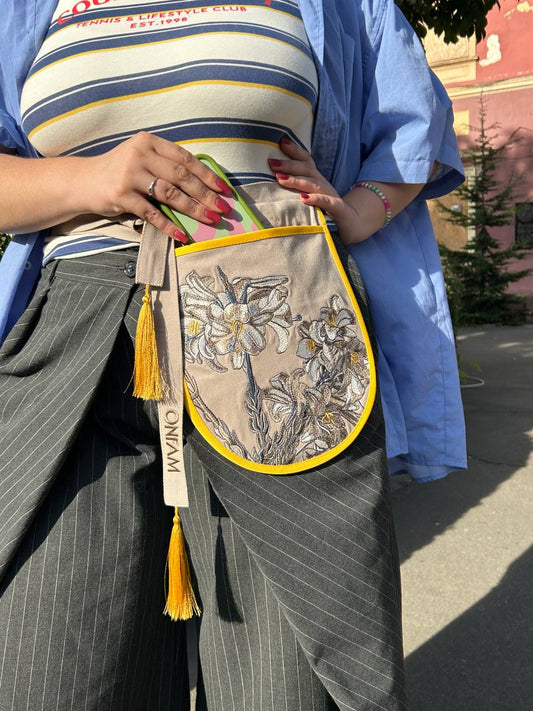 Ладунка з вишивкою «Квіти»